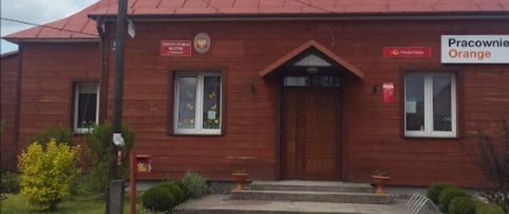 Budynek Gminnego Centrum Kultury w Dubinach